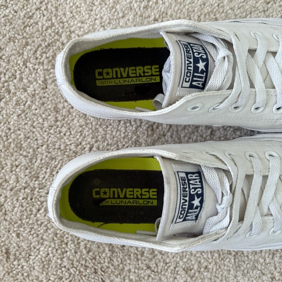 Converse All Star Men-6.5 / Women-8.5 Chuck Taylor II White Canvas Sneakers - Picture 5 of 9